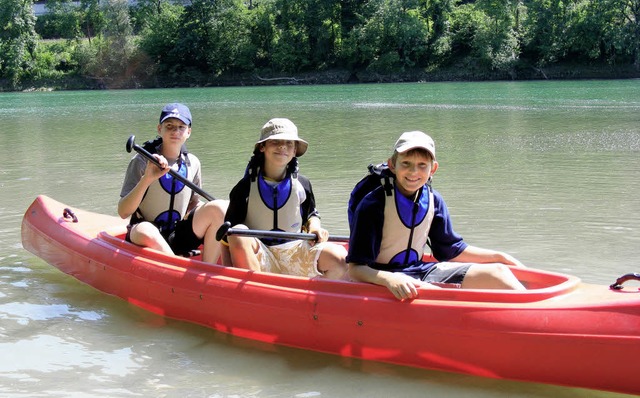 Murger Sommerspa auf dem Rhein:  13 J...iel Freude mit dem Kanu auf den Weg.    | Foto: Anja Eckert