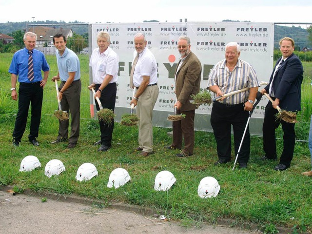 Spatenstich fr eine neue Niederlassung  der Firma  Terrasond in Herbolzheim.  | Foto: Hge