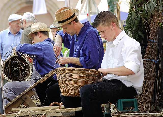 Traditionelles Handwerk wie Korbflecht...en in Willsttt-Hesselhurst zu sehen.   | Foto: Fotos: Seller