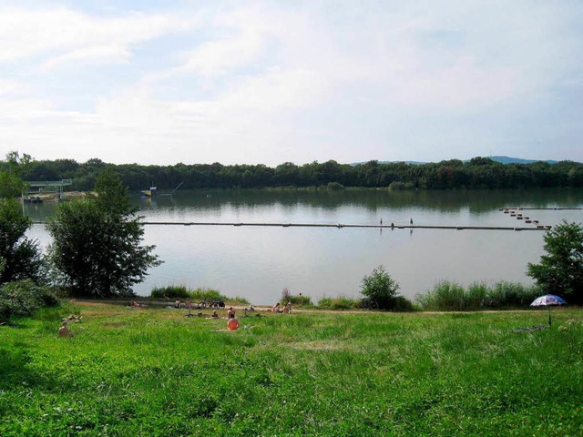 Am Opfinger See findet jeder sein Pltzchen an der Sonne.  | Foto: Gina Kutkat