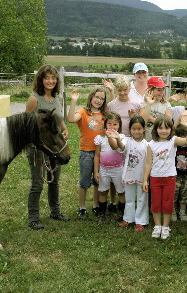 Kinder vom Laufenburger Kindersommer e...nen Nachmittag rund um die Pferde.      | Foto: Charlotte Frse