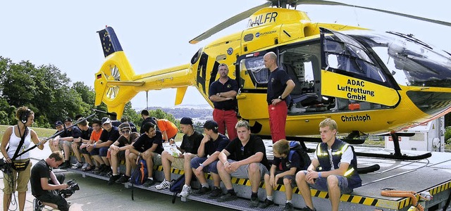 Rund zwanzig Jugendliche des THW Bad S...das Bundesjugendlager in Trier drehte.  | Foto: bz