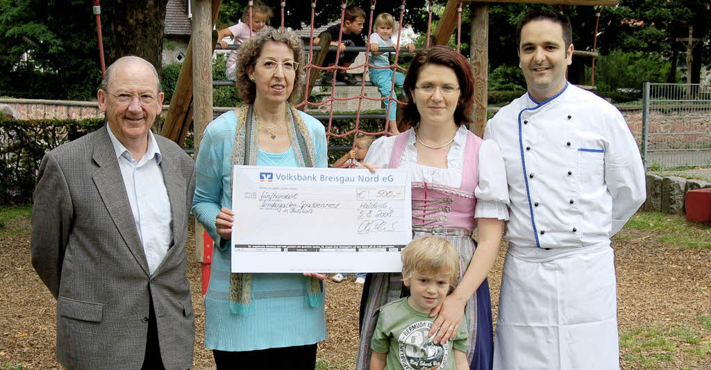 Spende aus Konzert für den Kindergarten - Waldkirch - Badische Zeitung