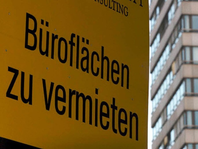 Typisch deutscher Wohnungsmarkt: Whre...leerstehen, fehlt es an Mietwohnungen.  | Foto: dpa