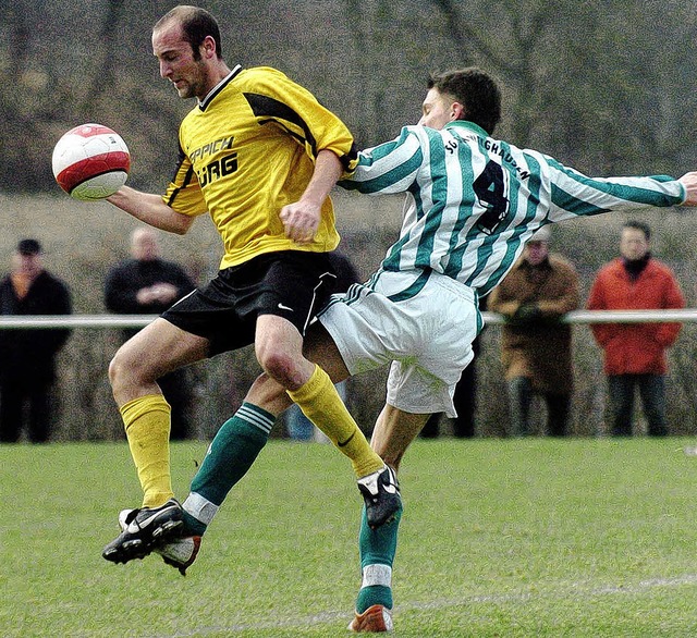 Fuball-Ballett mit  Philipp Huber vom SV Oberschopfheim.   | Foto: knstle (a)