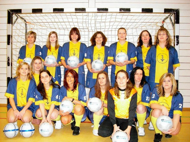 Das Damen-Team des FC Steinenstadt  | Foto: Denise Beil