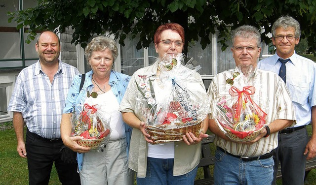 Zehnter Blutspendetermin in Oberprecht...zender Karl Heinz Armbruster (v. l.).   | Foto: Gutjahr