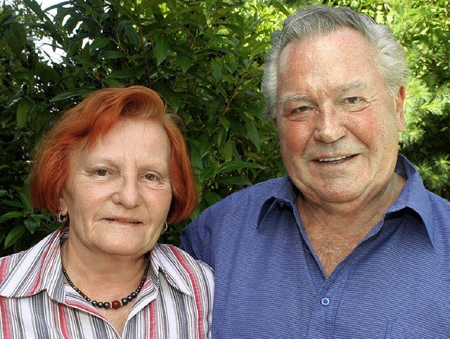 Inge und Erhard Scharfenberg zogen vor...stag feiern sie ihre Goldene Hochzeit.  | Foto: Ulrike Hiller