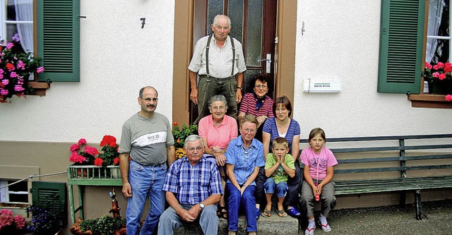 Karl und Jutta Hermanny (im Vordergrun...beiden Jngsten Max und Anita Senn.     | Foto: Heiner Fabry