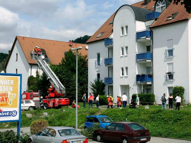 Ein offenbar psychisch kranker Mann ha...rwehr und Rettungsdiensten ausgelst.   | Foto: Michael raaB