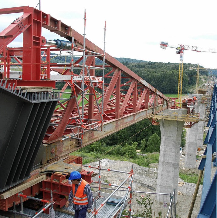 Zwei Spuren in 40 Meter Höhe Rheinfelden Badische Zeitung