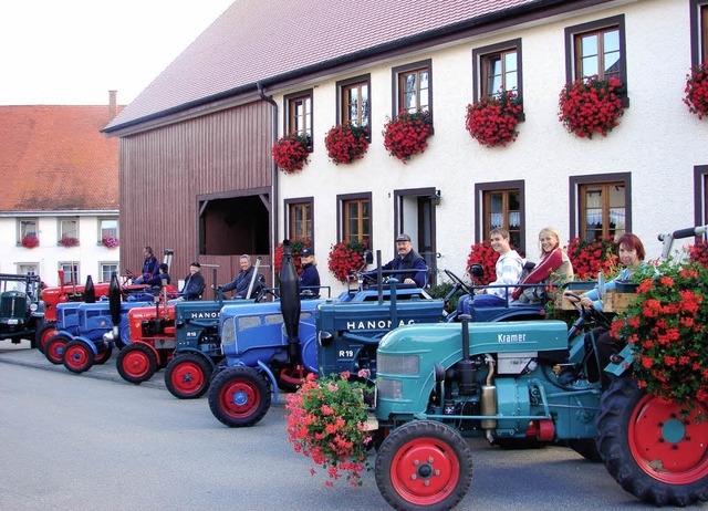 Mit ihren hochglanzpolierten Boliden s...inkelberg derzeit auf Schwarzwaldtour.  | Foto: Christa Maier