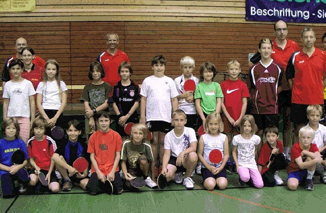 Die Kinderferienaktion der Tischtennis...z. 21 Jungen und Mdchen nahmen teil.   | Foto: ZVG