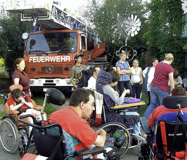 Die Bewohner von &#8222;Leben + Wohnen... in der Wohneinrichtung in Tumringen.   | Foto: BZ