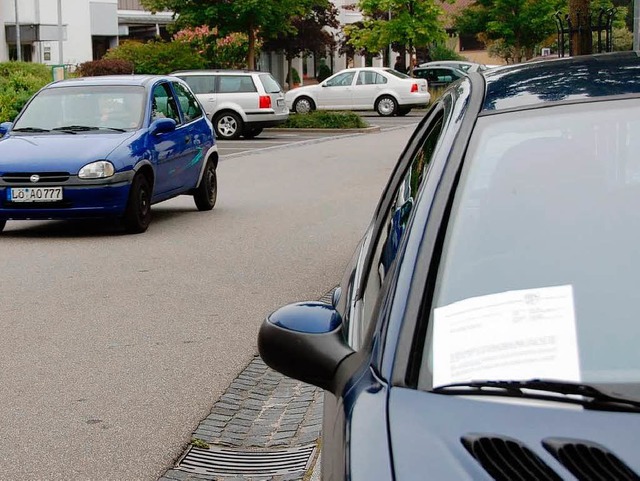 Noch steckt die  Gemeinde Efringen-Kir...eibe der Dauerparker beim Ortszentrum.  | Foto: Herbert Frey