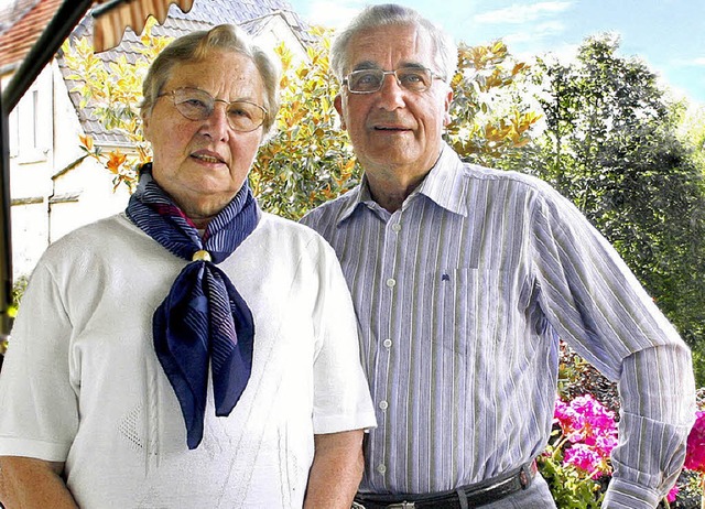 Esther und Kurt Gruseck, die auf der g...nd heute seit  50 Jahren verheiratet.   | Foto: Heidi Fssel