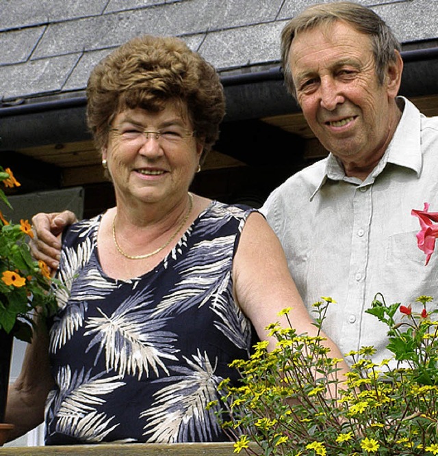 Hildegard und Hermann Waldvogel feiern  in Rudenberg goldene Hochzeit.    | Foto: Liane Schilling