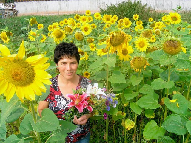 Sie  wei  von  mangelnder Ehrlichkeit...f den Blumenfeldern: Alexandra Dold.    | Foto: Zeller