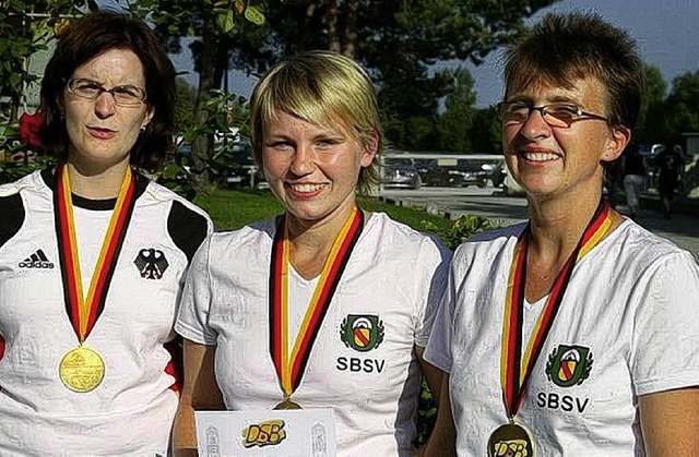 Das Sportpistolenteam des SV Sulz (von...athrin Pfundstein, Michaela Gottlieb.   | Foto:  Verband