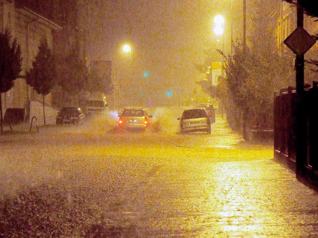 Schwere Regenflle  gingen in der Nach... in der Geroldsecker Vorstadt  nieder.  | Foto: Wolfgang Knstle