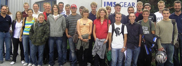 Mit 26 neuen Auszubildenden, von der B...t IMS Gear ins neue Ausbildungsjahr.    | Foto: Zeller