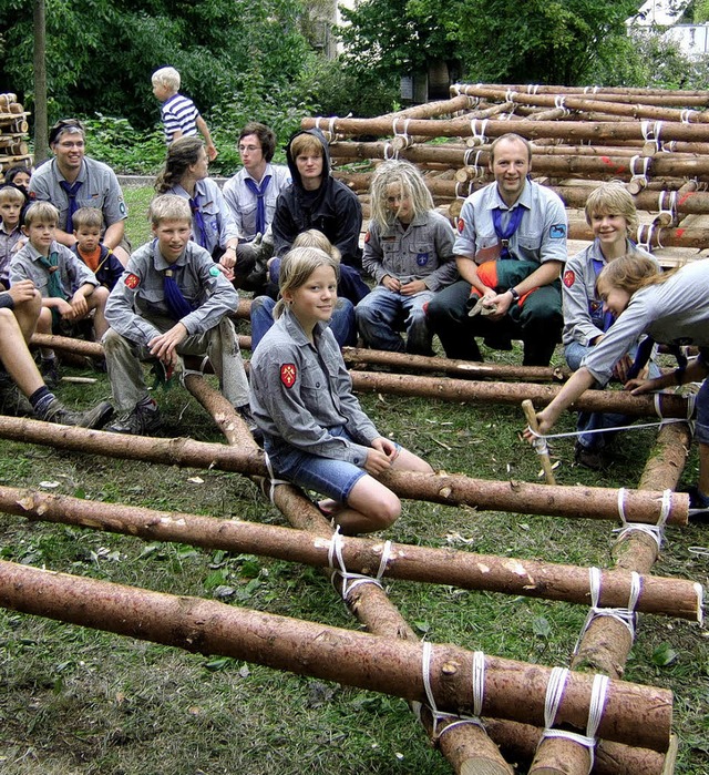 Die christlichen Pfadfinder aus Staufe...einem Camp am Stadtsee gefeiert wird.   | Foto: Susanne Mller