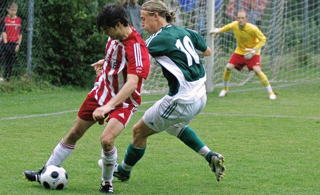 Der Dottinger Daniel Lffler (links) i...t Stefan &#8222;Orces&#8220; Ortlieb.   | Foto: Claus Zimmermann