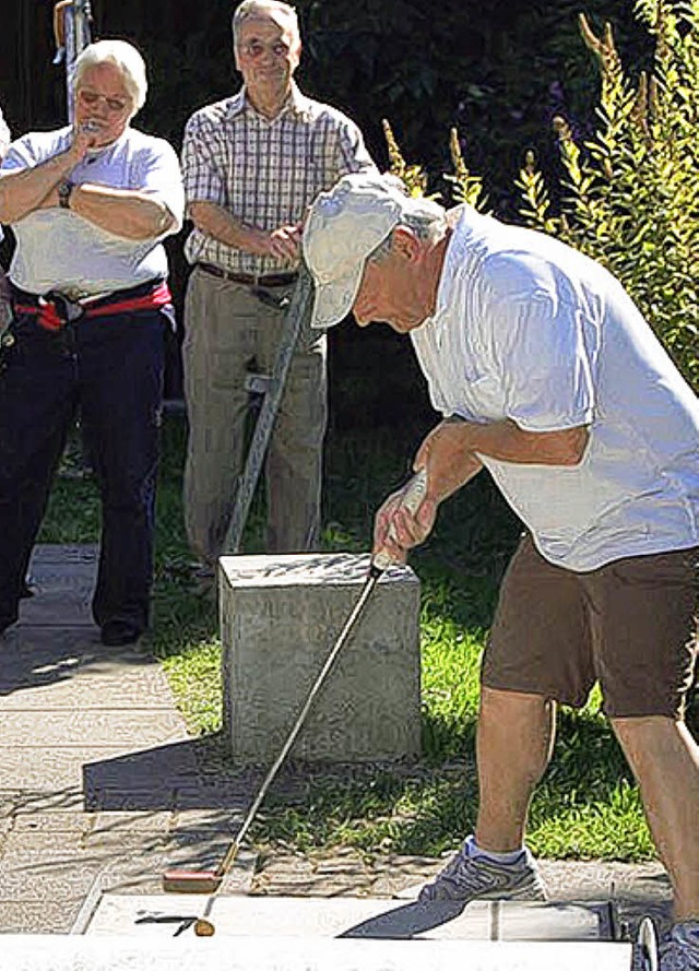 Ambitionierte Spieler beim Bahnengolf in Inzlingen   | Foto: Vollmar