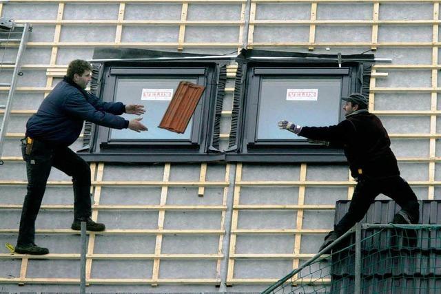Polizei Lahr warnt vor Betrüger für Dachreparatur