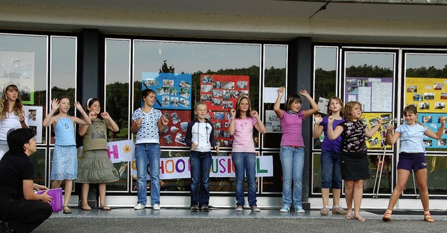 Gemeinsam feierte man den Abschluss  d...dem &#8222;Highschool-Musical&#8220;.   | Foto: G. Trk