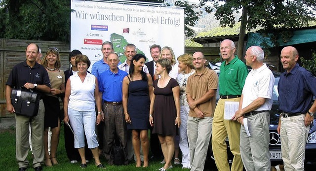 Freudige Gesichter: Die Sieger und Spo...cedes-Benz Golf-Masters in Schopfheim   | Foto: privat