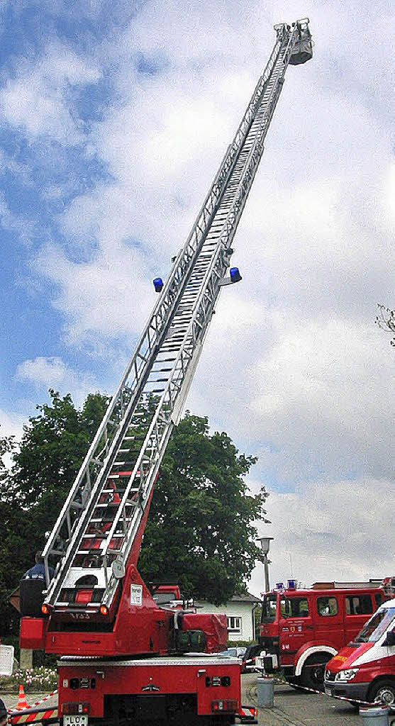 Schlachtplatte lockt trotz Regen - Rheinfelden - Badische Zeitung