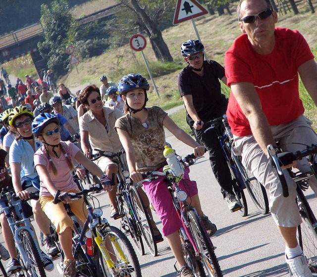 Tausende von Fahrradfahrern, Inlinern,... auch durch Grenzach-Wyhlen bewegen.    | Foto: BZ-Archiv