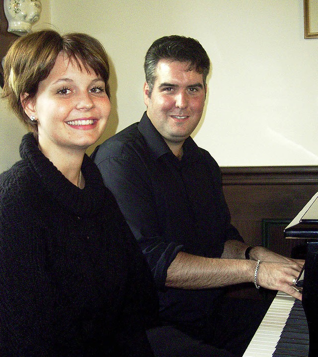 Caroline Berger und Frank Dbele wolle...r der VHS Wehr wieder ins Leben rufen.  | Foto: jrn kerckhoff