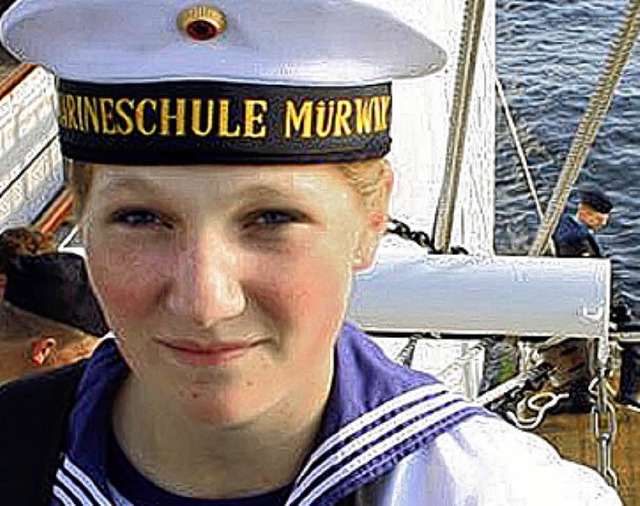 Jenny Bken an Bord: Sie hatte sich fr 17 Jahre verpflichten lassen.  | Foto: dpa