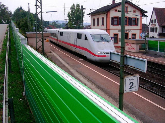 Lrmschutzwnde reichen beim Ausbau der Rheintalbahn nicht aus.  | Foto: Bernd Michaelis