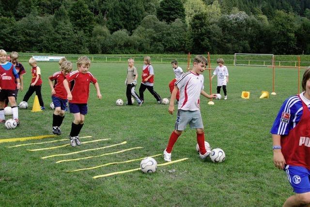 E-Jugend war drei Tage lang beim Fuballtraining