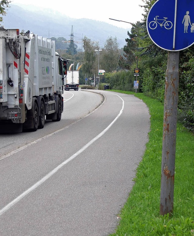 Der Radweg entlang der flinger Strae wird besser markiert  | Foto: Krug