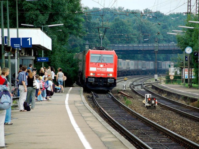 Am Bahnhof Riegel  | Foto: Wendel