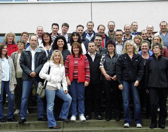 40  der ehemals 66 Klassenkameraden si...jahrgangs 1983 nach Bonndorf gekommen.  | Foto: Bruno Morath