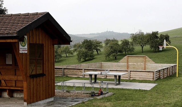 Fr den Spielplatz  werden neue Gerte gebaut.   | Foto: Ralf Rombach