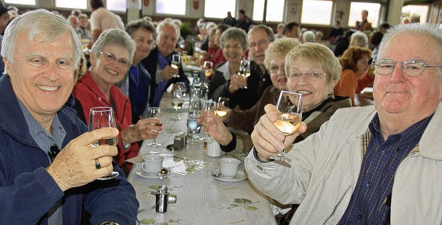 Johann und Anna Kaltenbach sind 1864 a...uch gerne Gutedel    beim Winzerfest.   | Foto: Sigrid Umiger