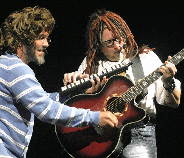 Ande Werner (links) und Lars Niedereic...m Denzlinger Kultur- und Brgerhaus.    | Foto: Markus Zimmermann-Drkop