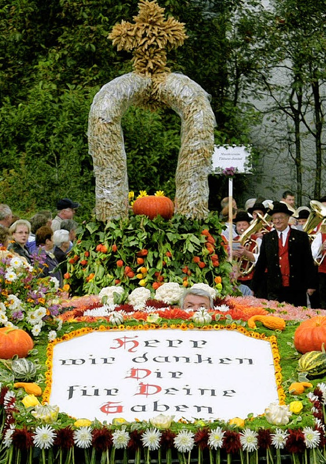 Eine Erntekrone wird auch in diesem Jahr beim  Umzug mit dabei sein.  | Foto: Wilfried Dieckmann