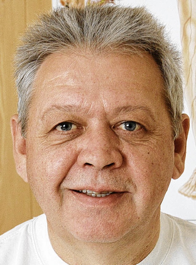 Gewsserwart und Physiotherapeut Wilfried Velz   | Foto: Tebbel