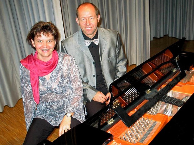 Sopranistin Sabine Frulin und Pianist...icher: Klassik ist im Kurort gewnscht  | Foto: Jutta Schtz