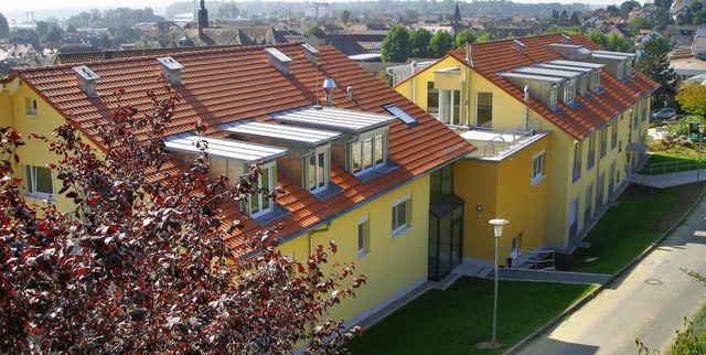 Das Btzinger Pflegewohnheim der Stadt...nahe am Ortskern in halber Hanglage .   | Foto: Barbara Schmidt