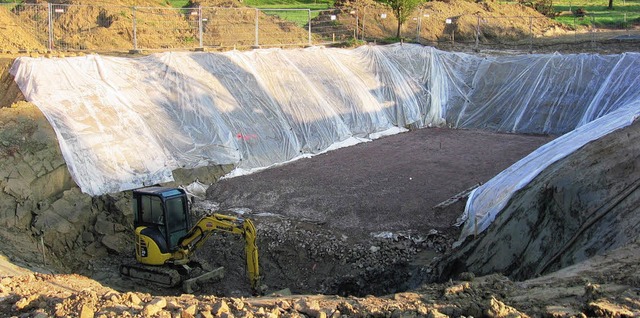 Begonnen wurde dieser Tage mit dem Bau des Regenberlaufbeckens  Tannenkirch.   | Foto: Markus Maier