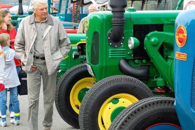 Alte Traktoren und Landmaschinen
