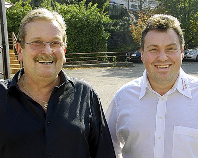 Peter Maszurimm (links) und Michael Sutter sind zufrieden mit dem Suserfest.   | Foto: Jrn Kerckhoff